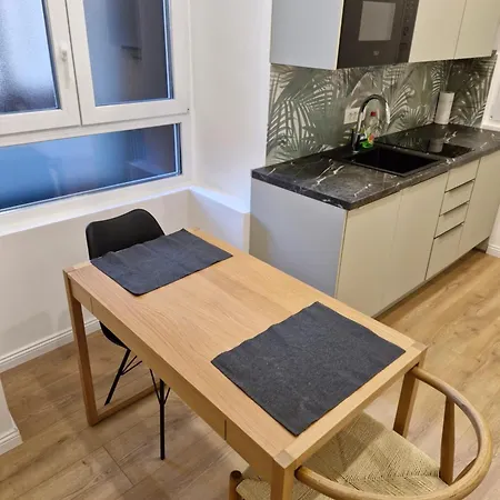 Manzoni Apartment *